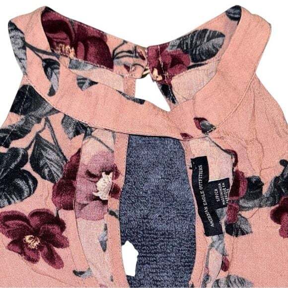 American Eagle Outfitters Pink Halter Mini Dress for Prom - Picture 3 of 8